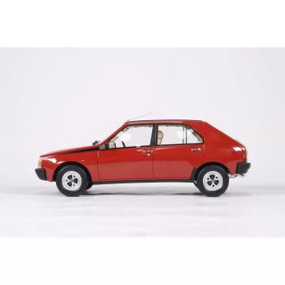 RENAULT 14 TS ROUGE 705 1983 OttO mobile 1:18 Resinemodell (Türen, Motorhaube... nicht zu öffnen!)
